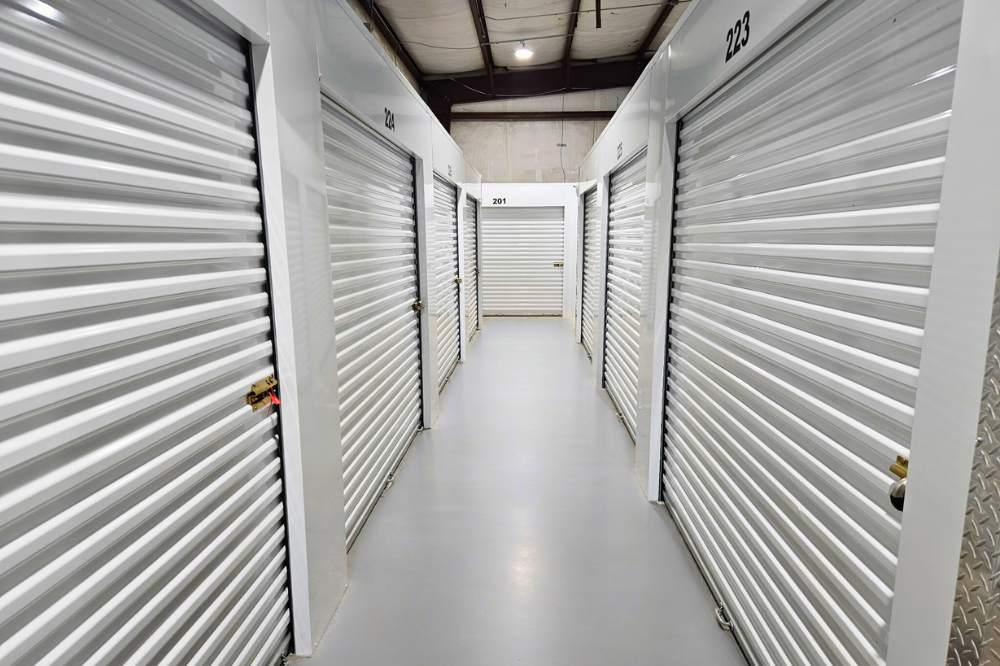 Climate-controlled self storage units in Anniston Alabama